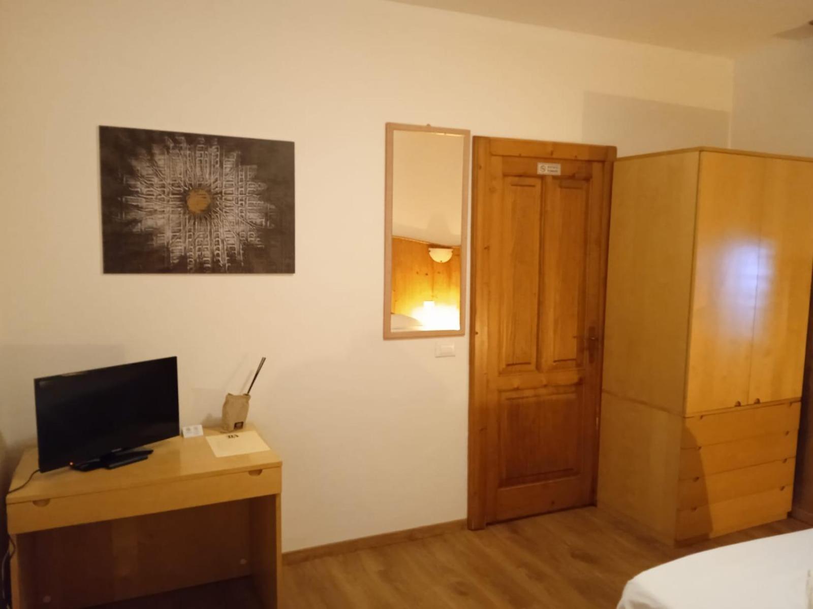 Hotel Brustolon Dont Екстер'єр фото